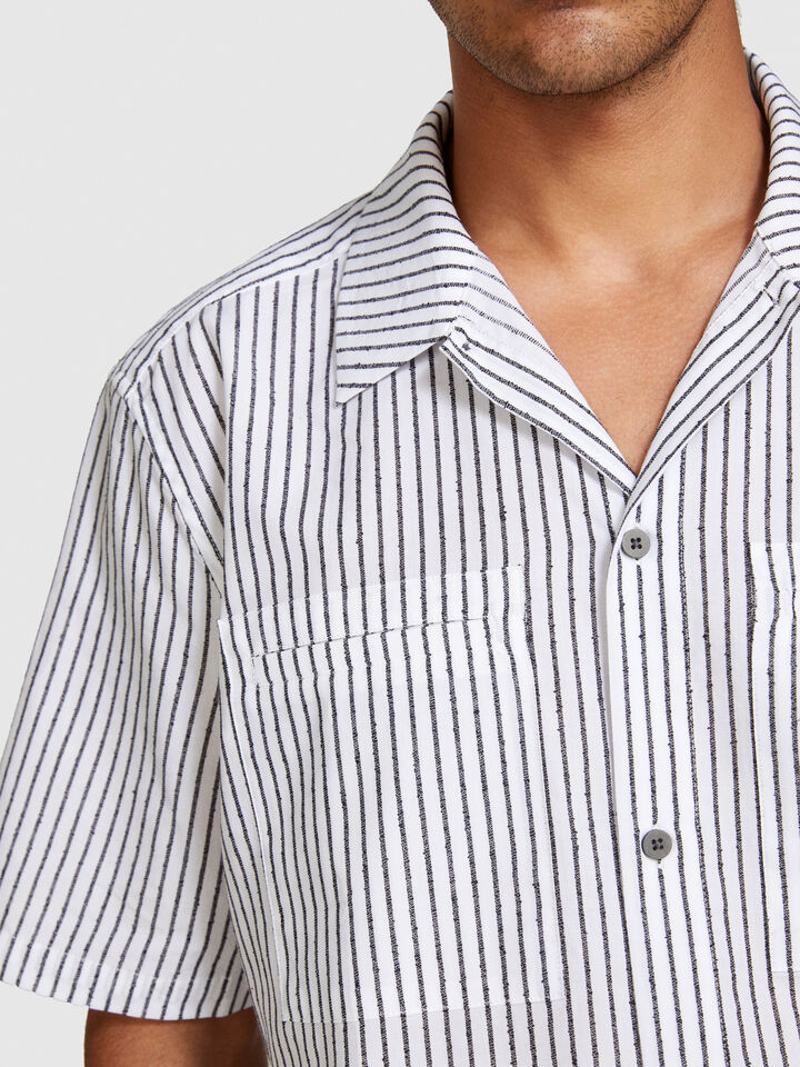 Striped short sleeve shirt - men's regular fit shirts - Multi-color | Sisley image number 5